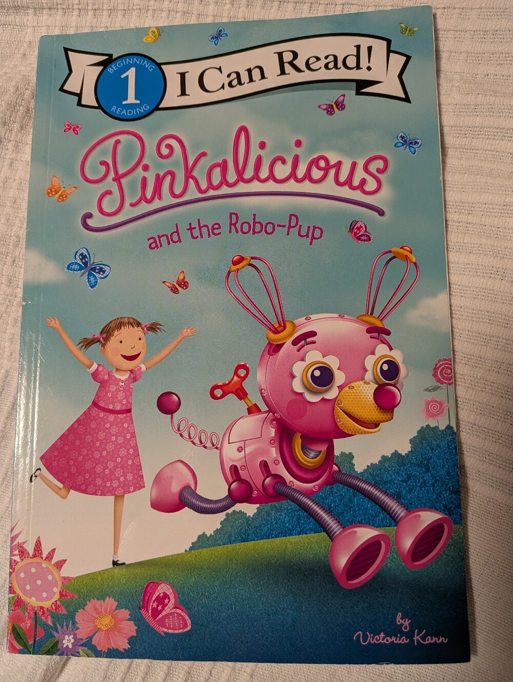 Pinkalicious and the Robo-Pup —level Reader